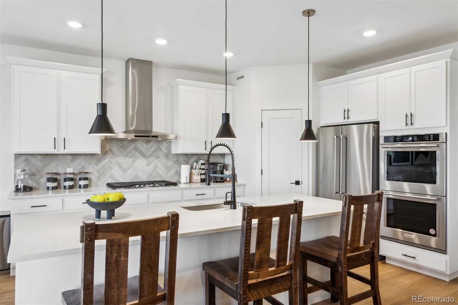 MLS Image #1 for 5449  westin hills drive,elizabeth, Colorado