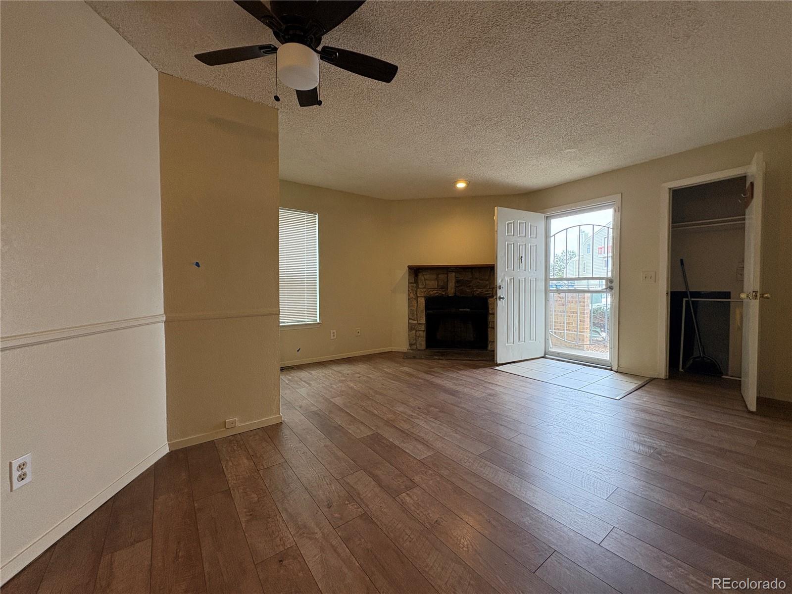 MLS Image #11 for 962 s dearborn way,aurora, Colorado