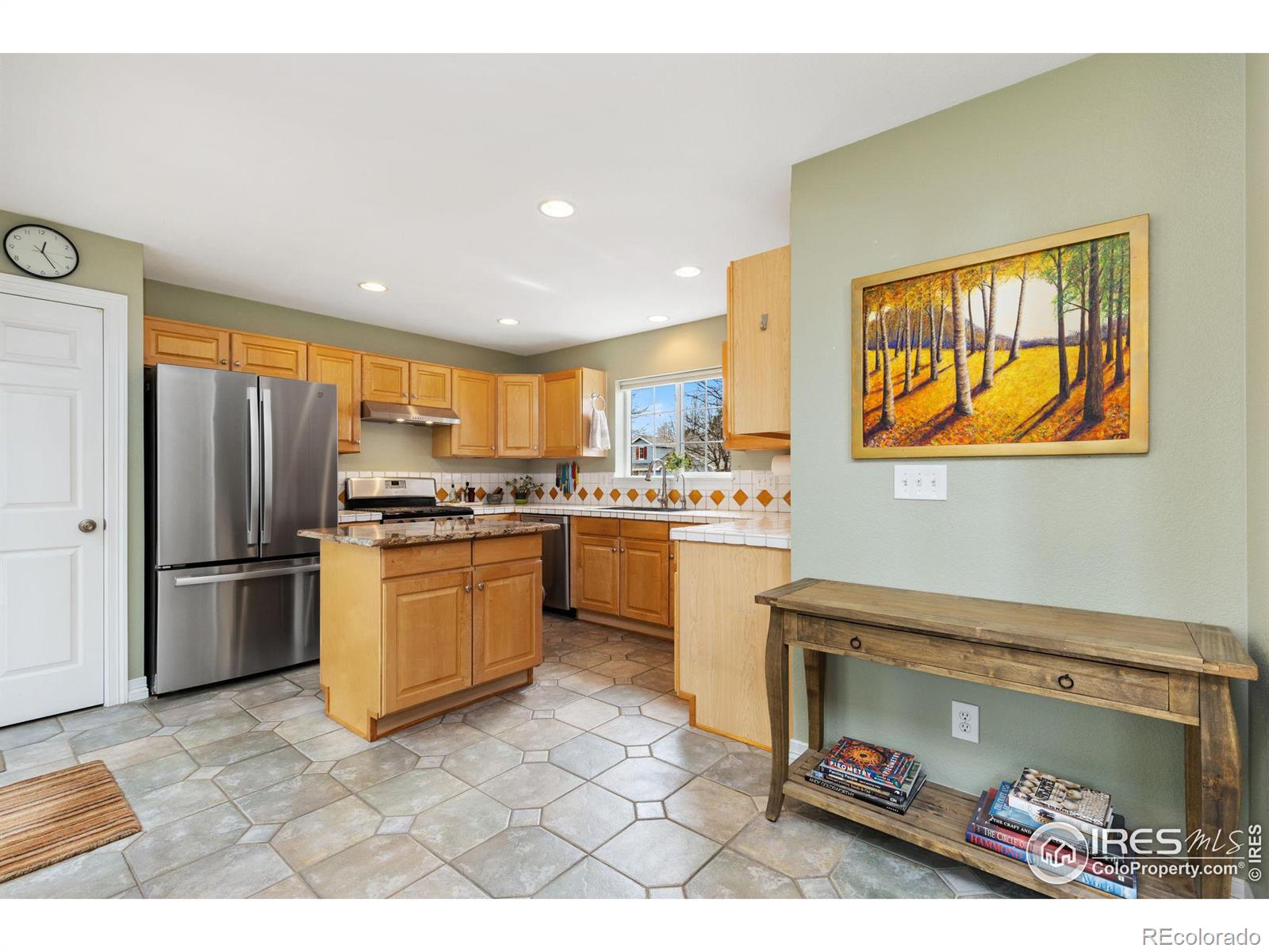 MLS Image #11 for 516  folklore avenue,longmont, Colorado