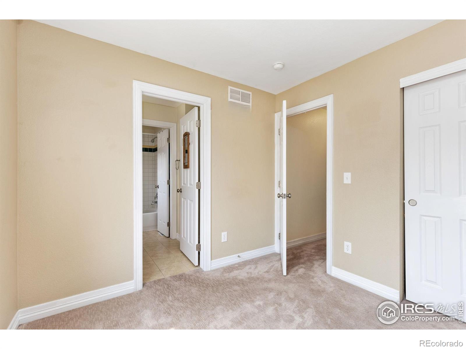 MLS Image #18 for 516  folklore avenue,longmont, Colorado