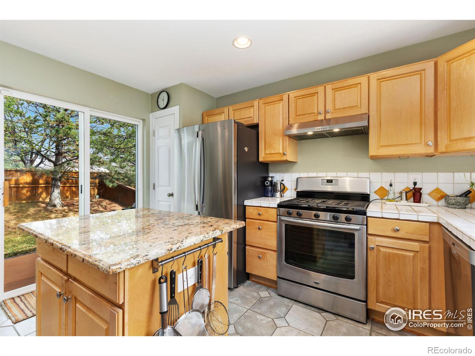 MLS Image #9 for 516  folklore avenue,longmont, Colorado