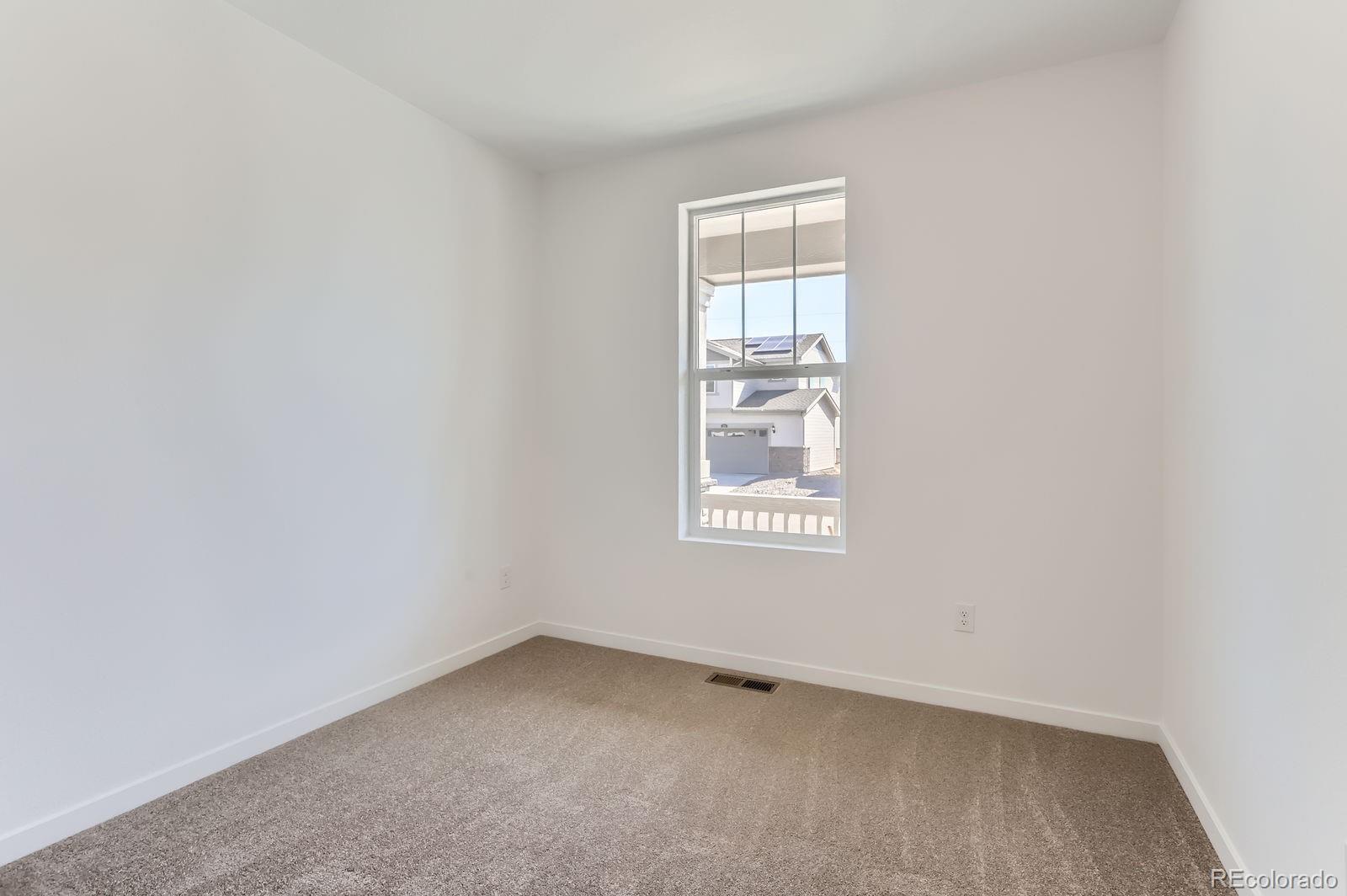 MLS Image #9 for 165  fremont court,brighton, Colorado