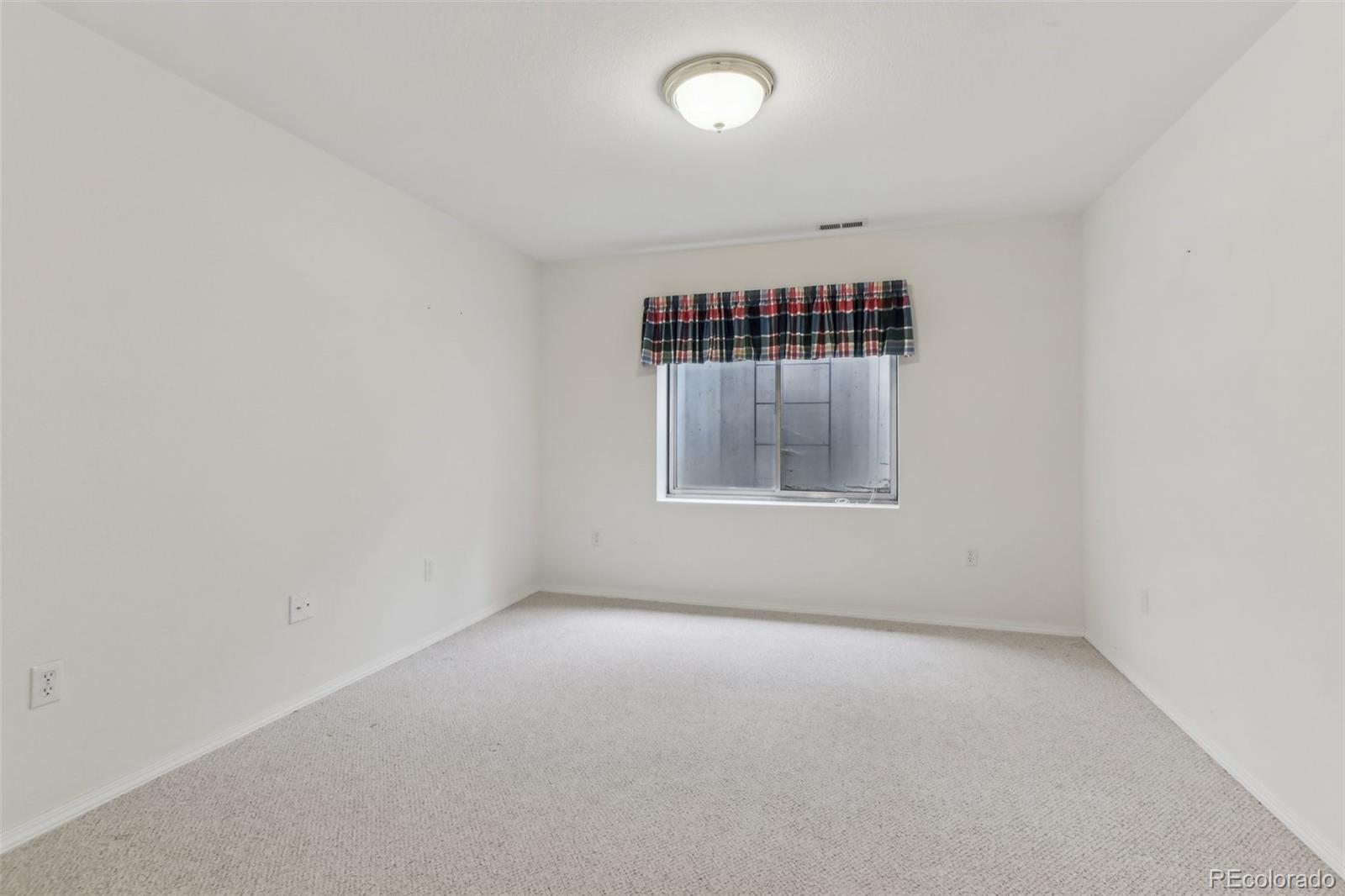 MLS Image #23 for 12879 e dickensen place,aurora, Colorado