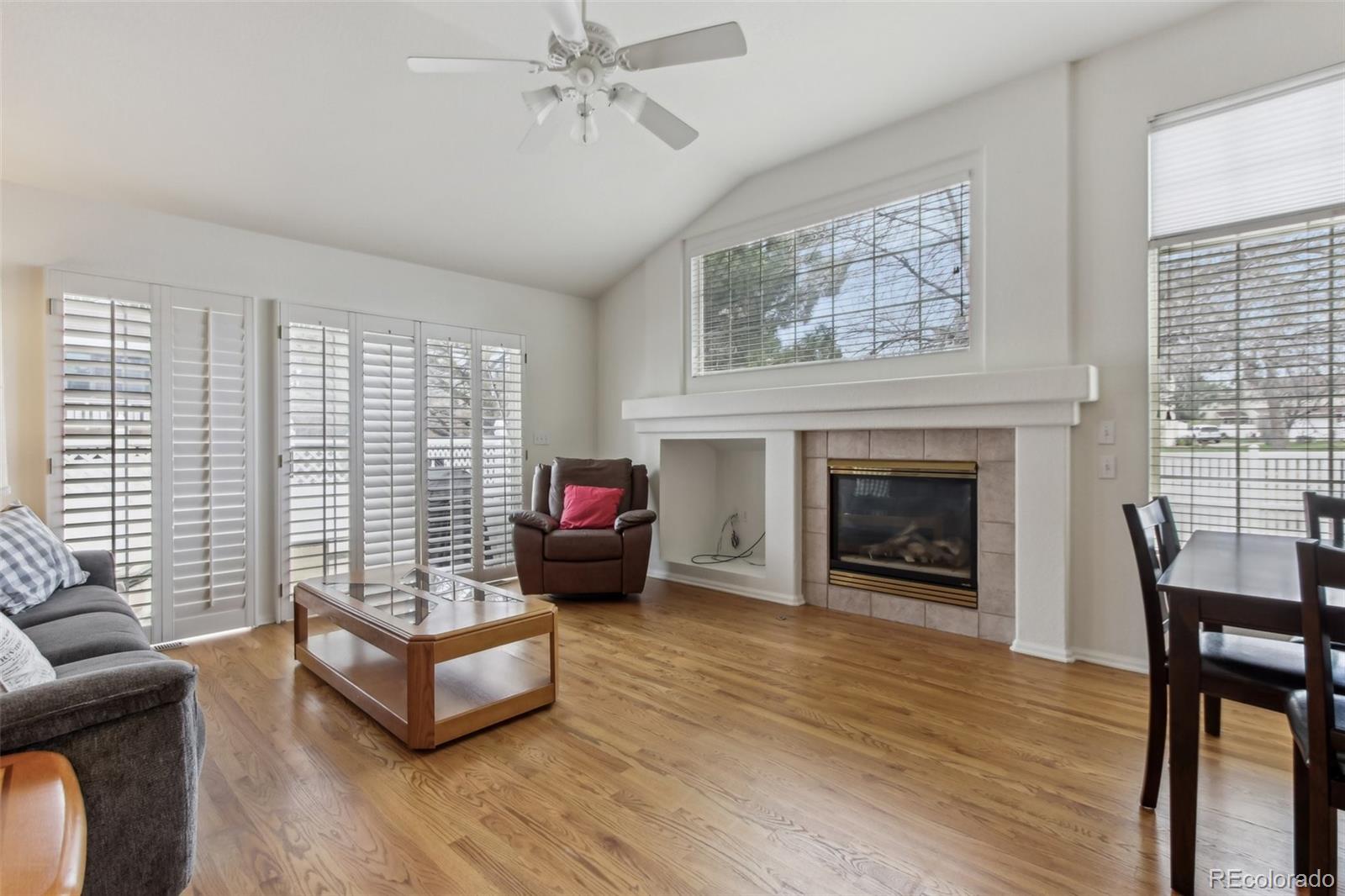 MLS Image #3 for 12879 e dickensen place,aurora, Colorado