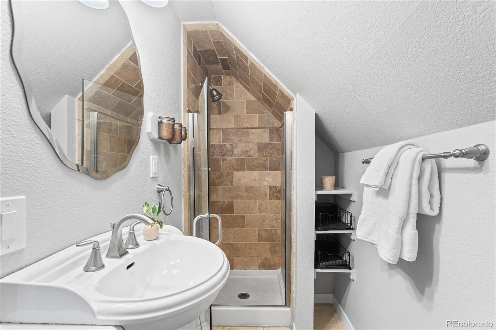 MLS Image #21 for 2740 w 33rd avenue,denver, Colorado