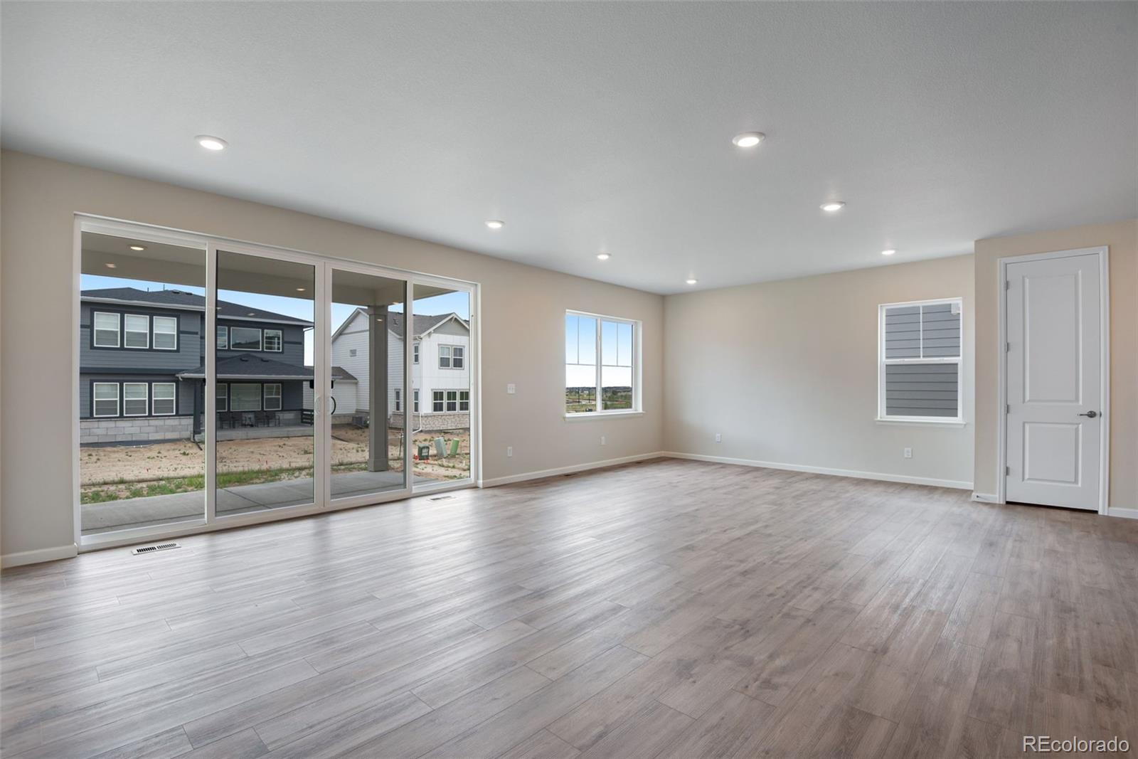 MLS Image #12 for 3443 n gold bug court,aurora, Colorado