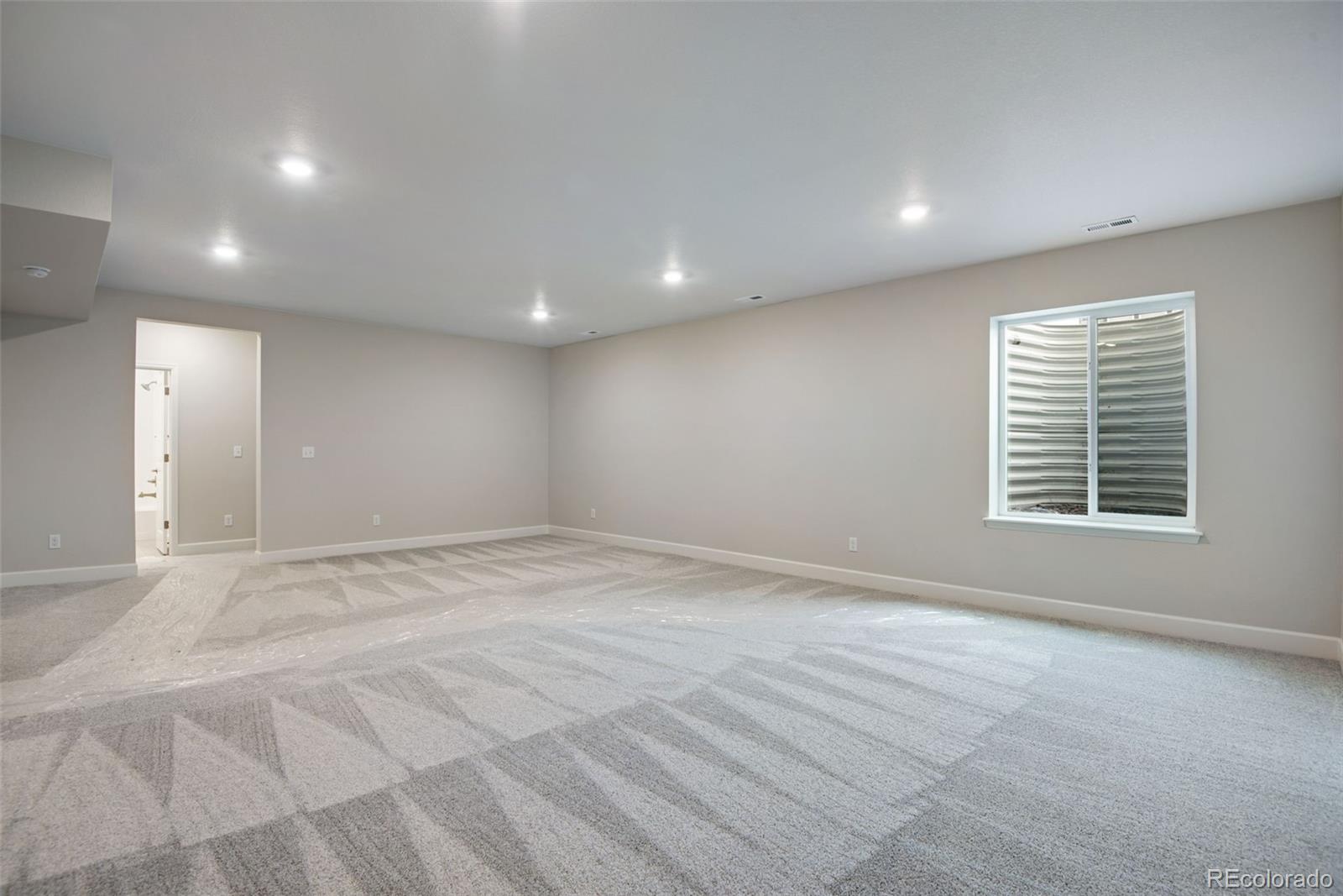MLS Image #31 for 3443 n gold bug court,aurora, Colorado