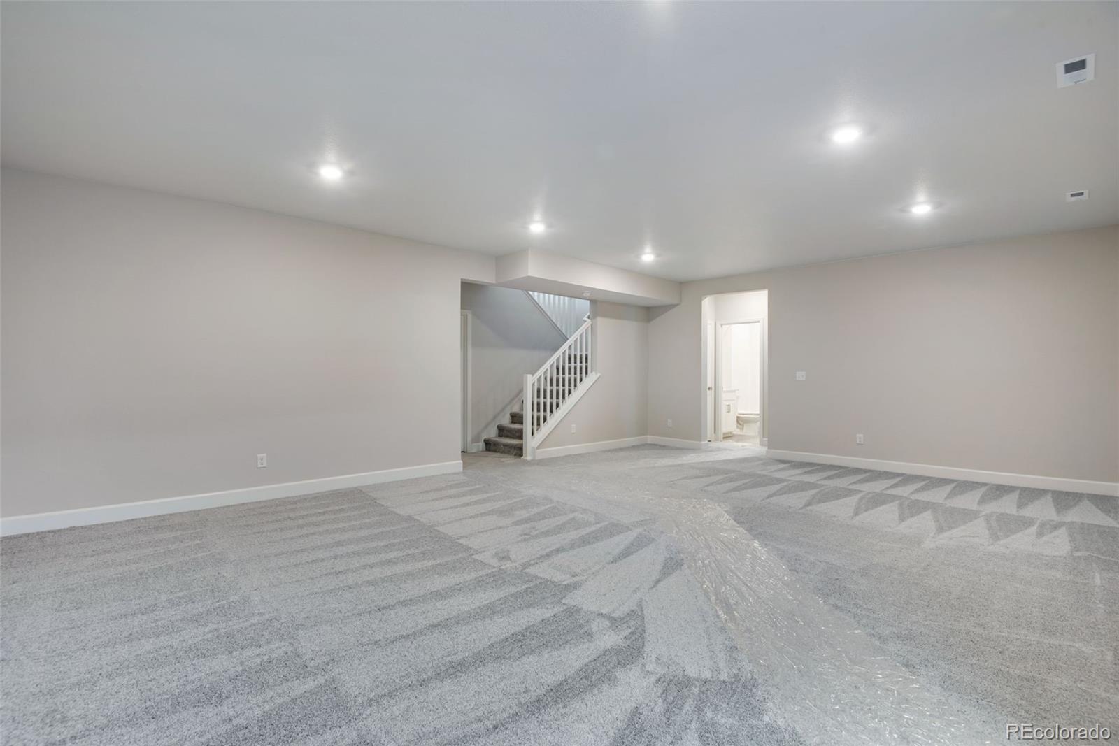 MLS Image #32 for 3443 n gold bug court,aurora, Colorado