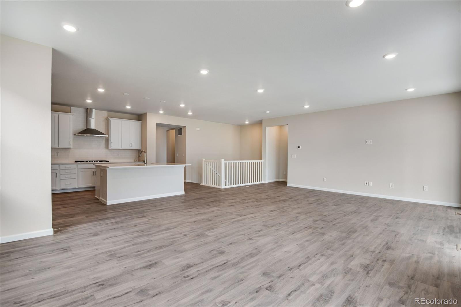 MLS Image #8 for 3443 n gold bug court,aurora, Colorado