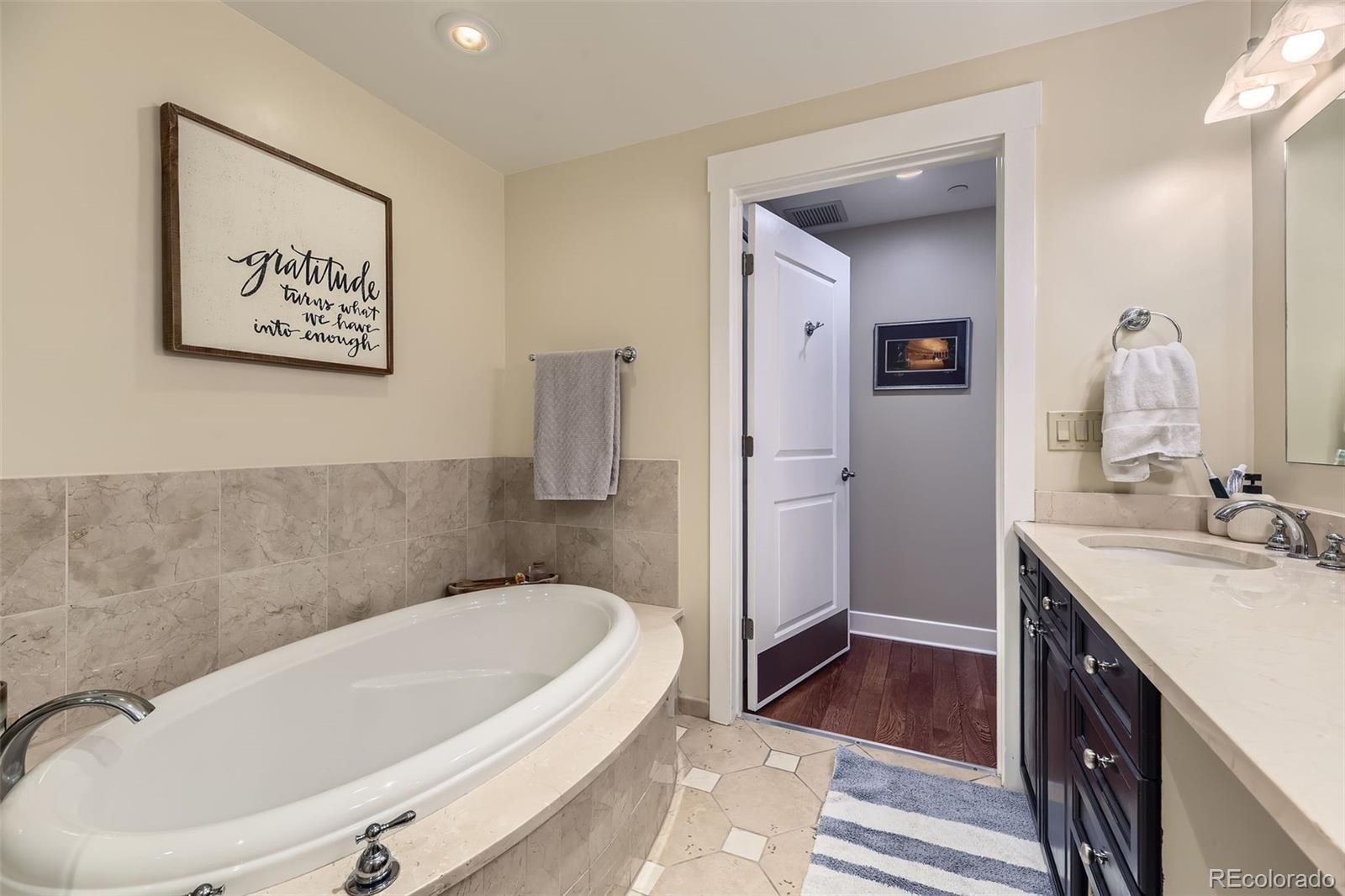 MLS Image #18 for 7220 w bonfils lane,lakewood, Colorado