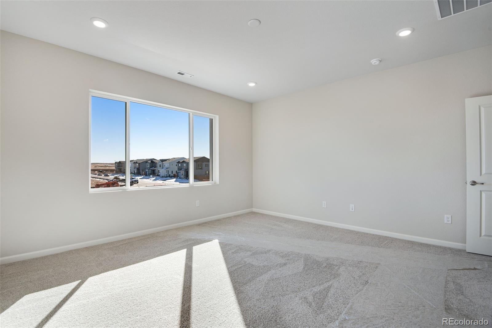MLS Image #28 for 10022  wheeling street,commerce city, Colorado