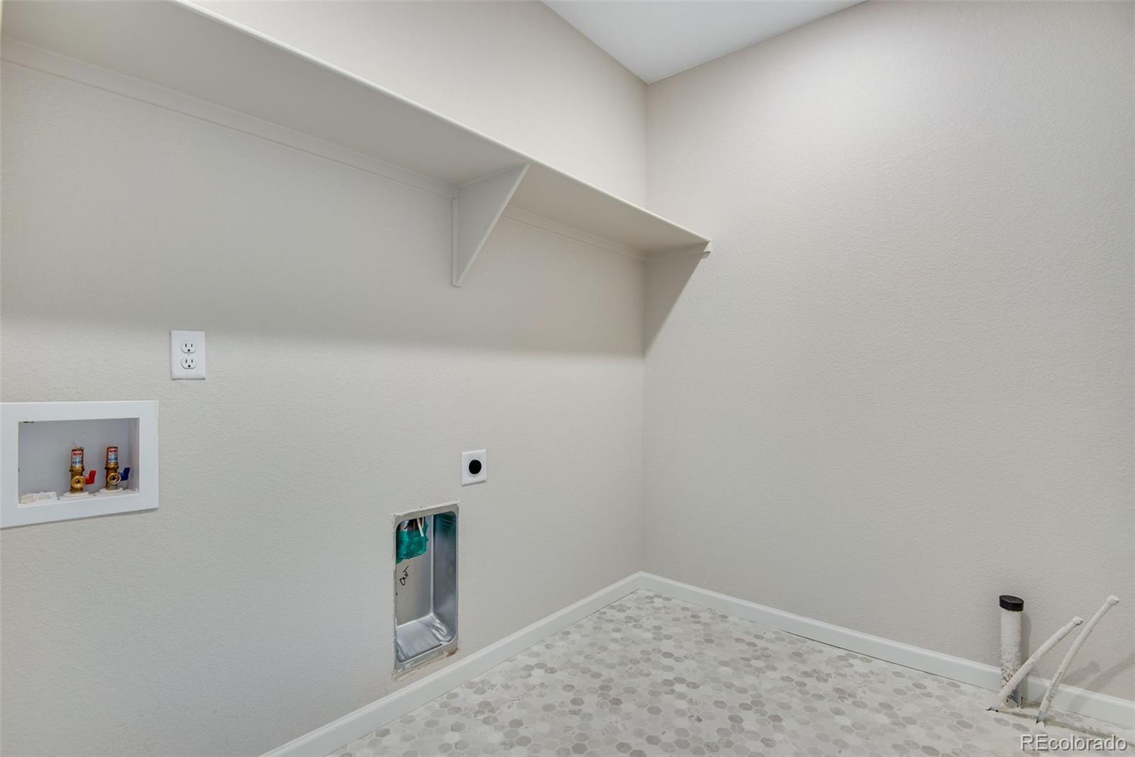 MLS Image #38 for 10022  wheeling street,commerce city, Colorado