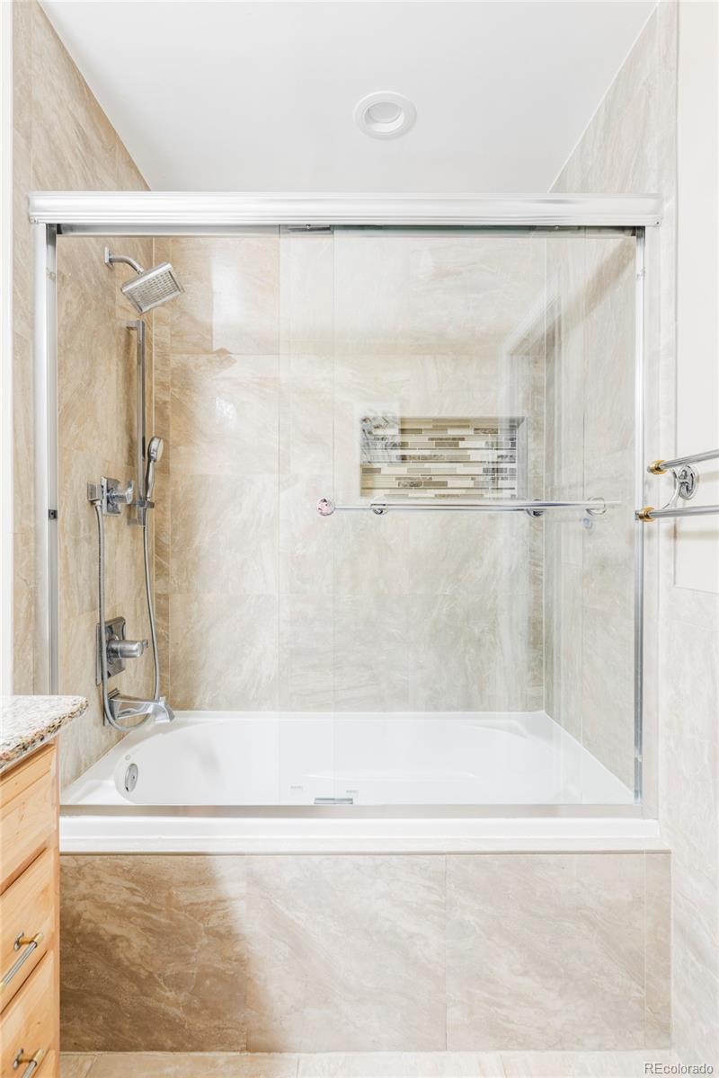 MLS Image #13 for 11647 e wesley avenue,aurora, Colorado