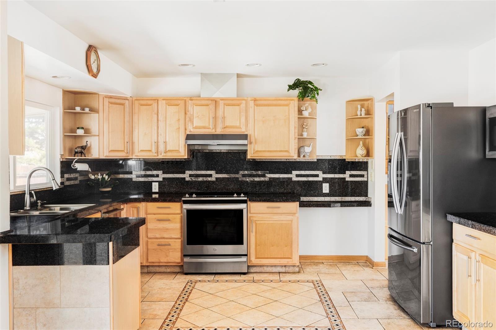 MLS Image #7 for 11647 e wesley avenue,aurora, Colorado