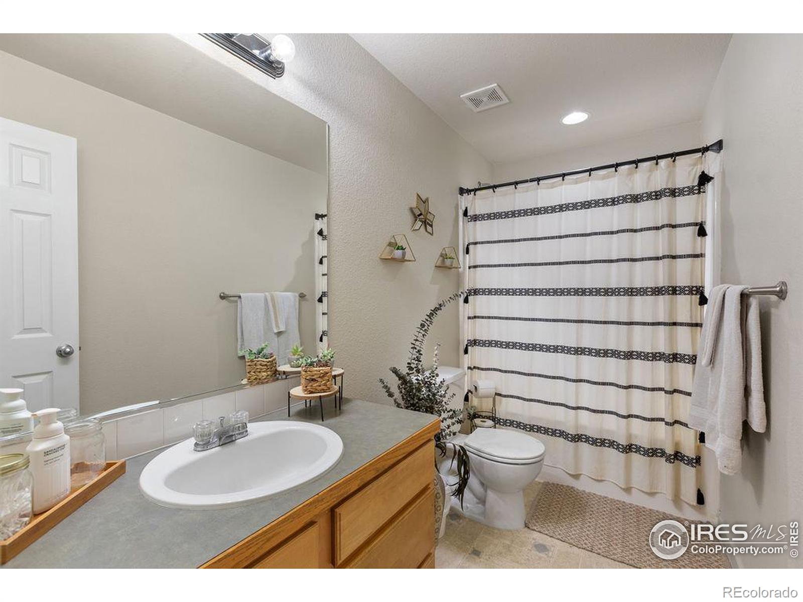 MLS Image #18 for 7036  raleigh street,wellington, Colorado