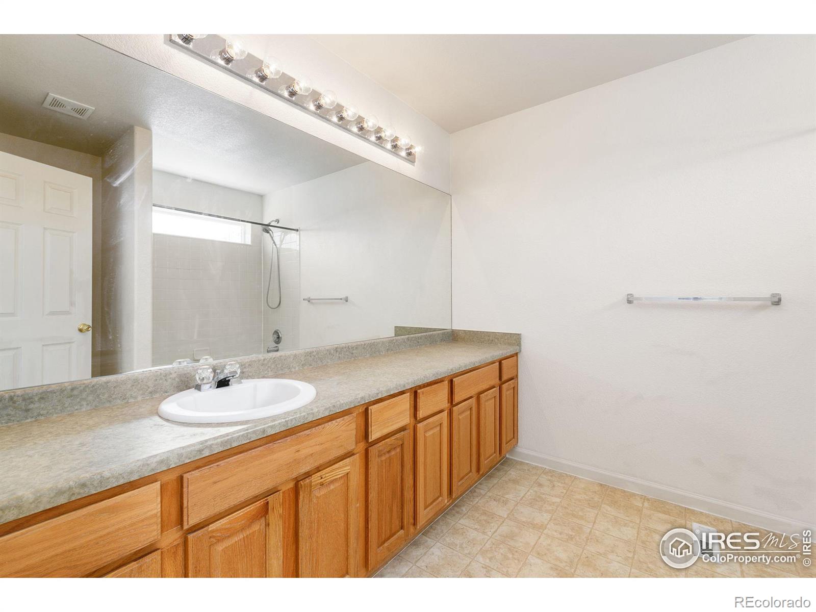MLS Image #16 for 1651  fossil creek parkway,fort collins, Colorado
