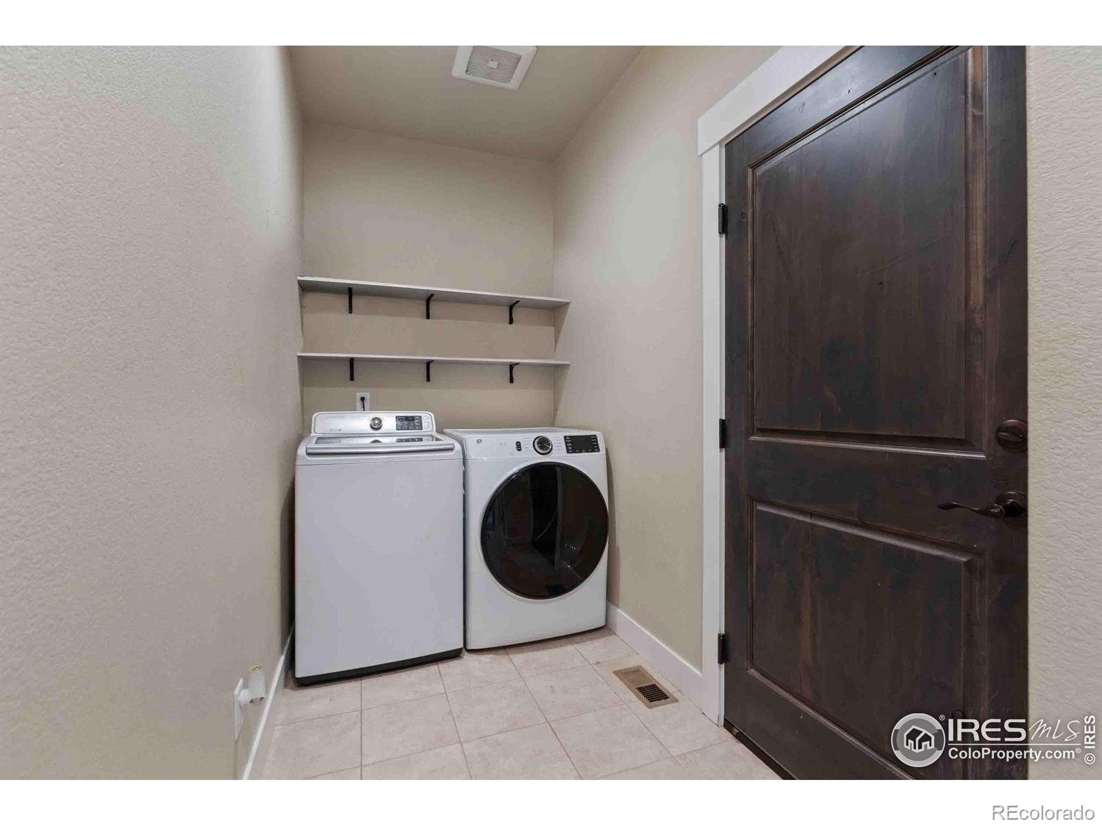 MLS Image #8 for 6040  maidenhead drive,windsor, Colorado