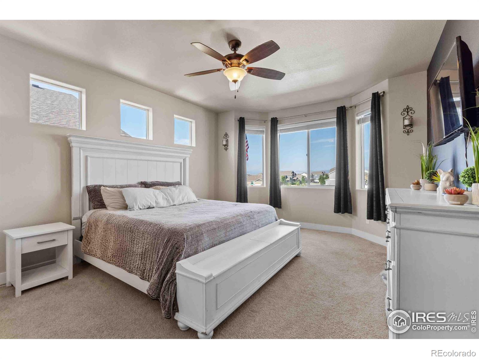 MLS Image #9 for 6040  maidenhead drive,windsor, Colorado