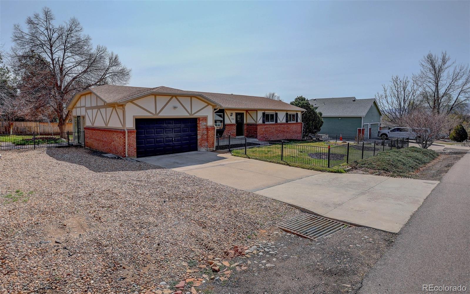 CMA Image for 8396 s yarrow street,Littleton, Colorado