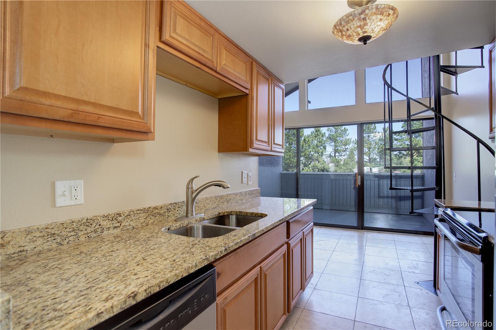 MLS Image #12 for 6490 s dayton street,englewood, Colorado