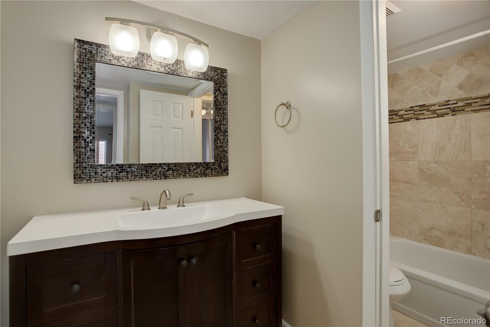 MLS Image #15 for 6490 s dayton street,englewood, Colorado