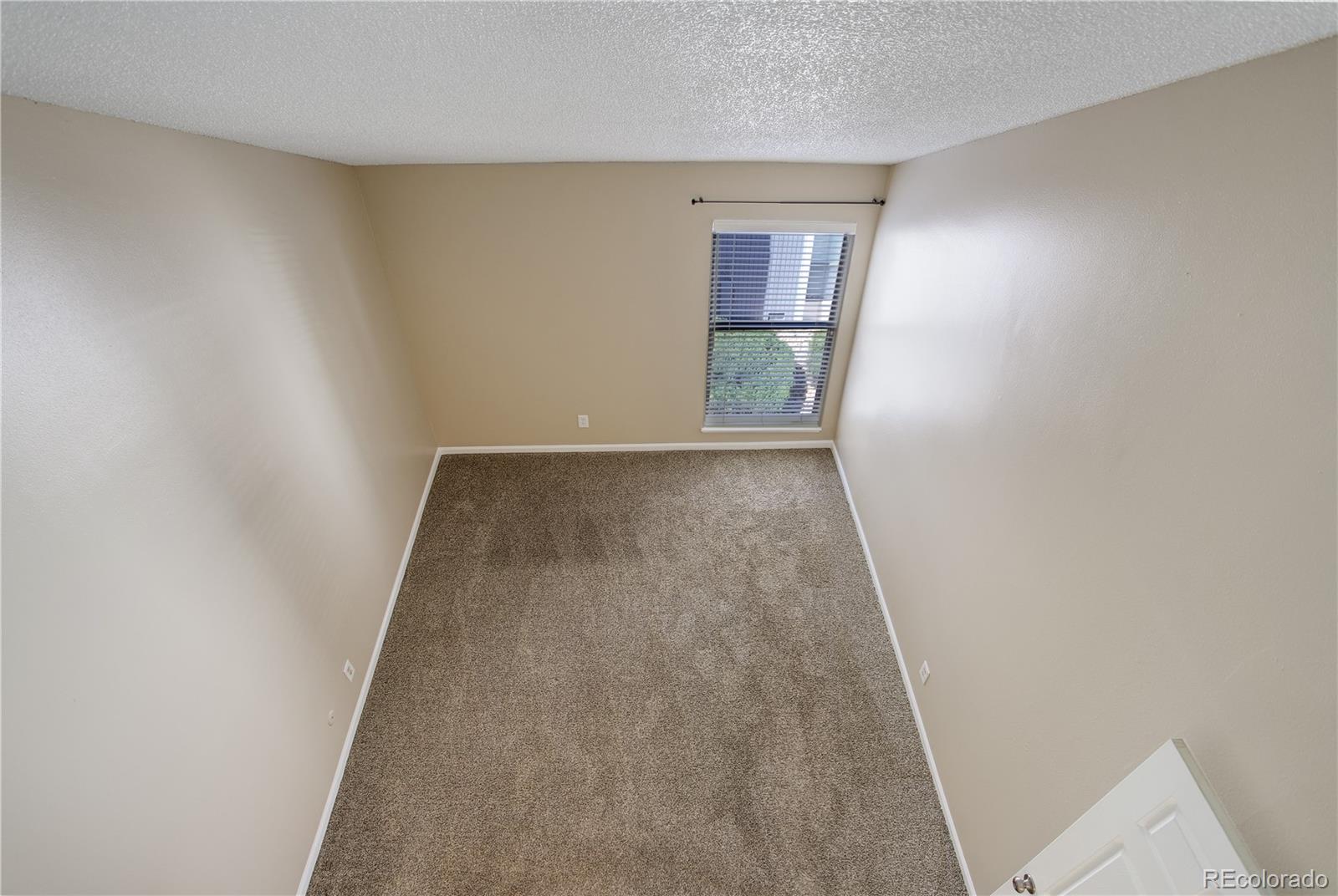 MLS Image #23 for 6490 s dayton street,englewood, Colorado