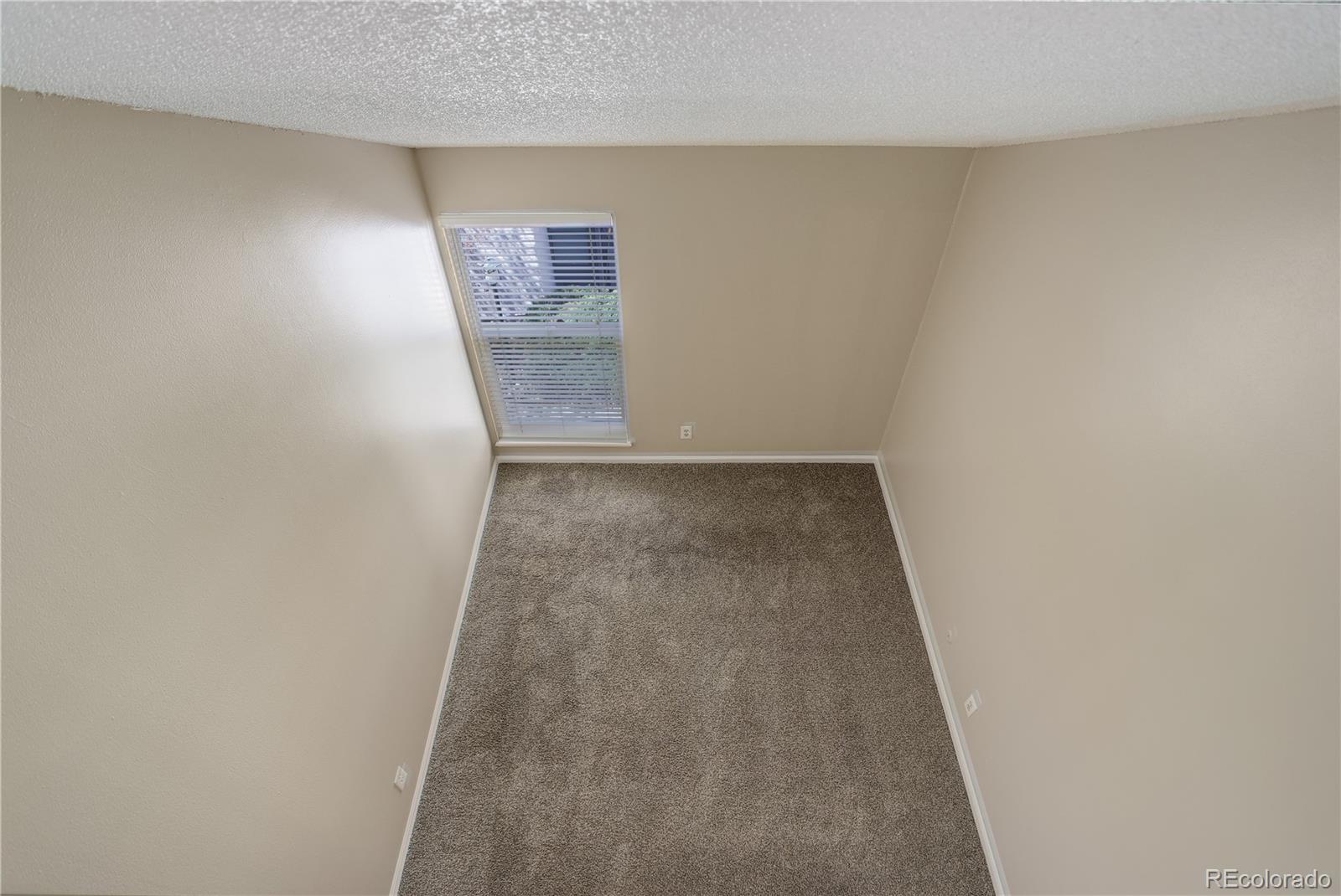 MLS Image #28 for 6490 s dayton street,englewood, Colorado