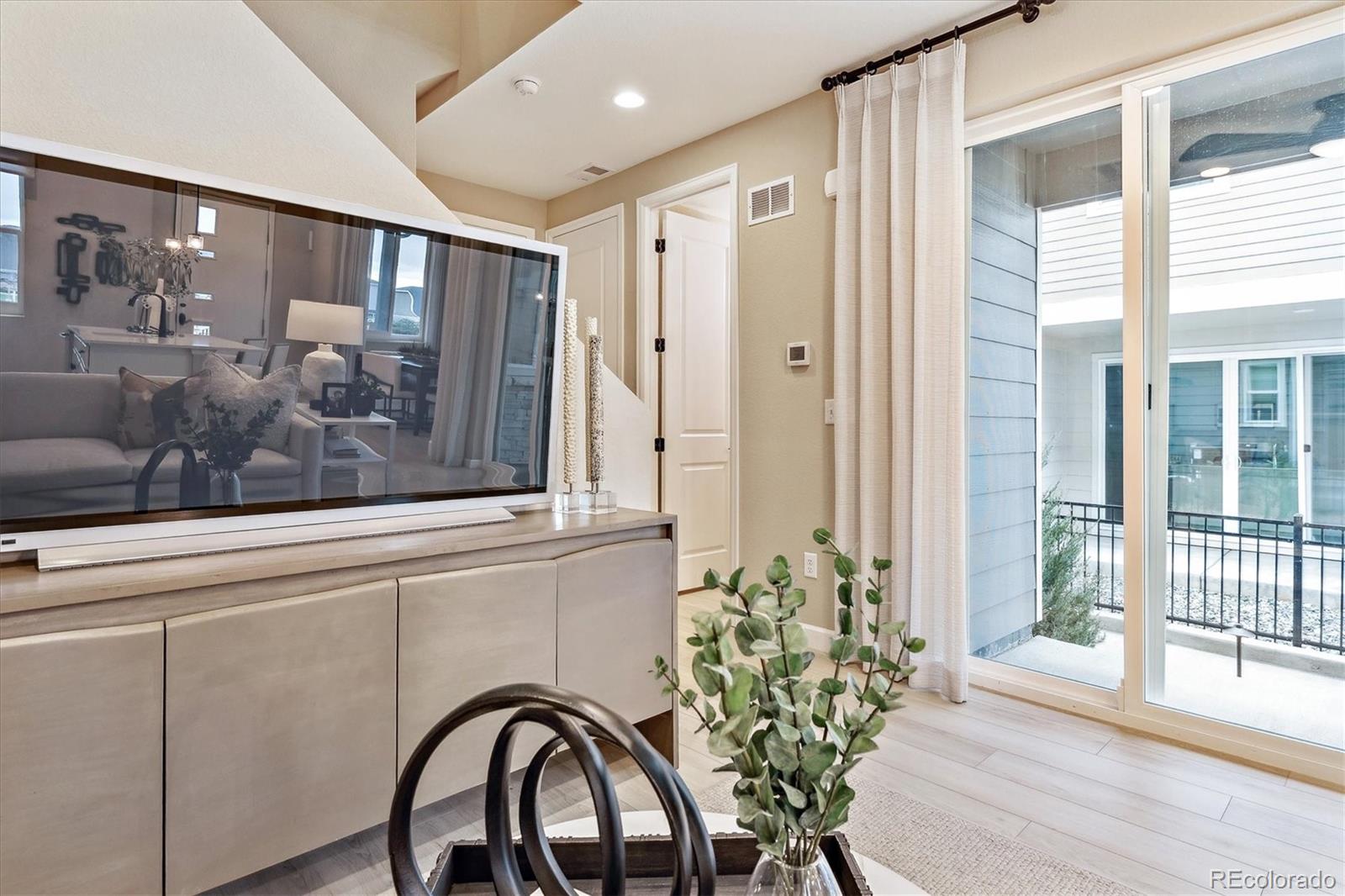 MLS Image #12 for 4588 s versailles street,aurora, Colorado