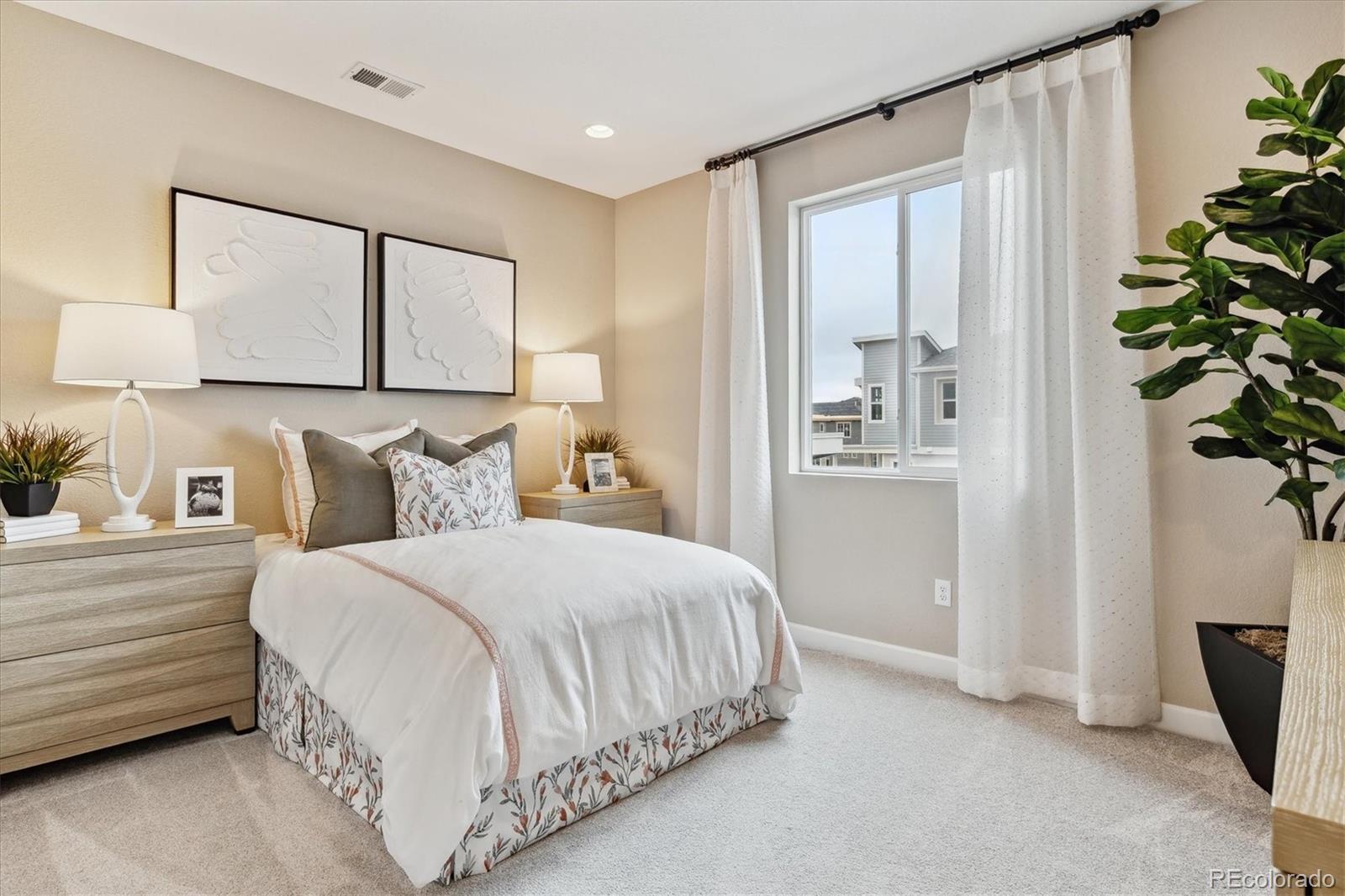 MLS Image #14 for 4588 s versailles street,aurora, Colorado