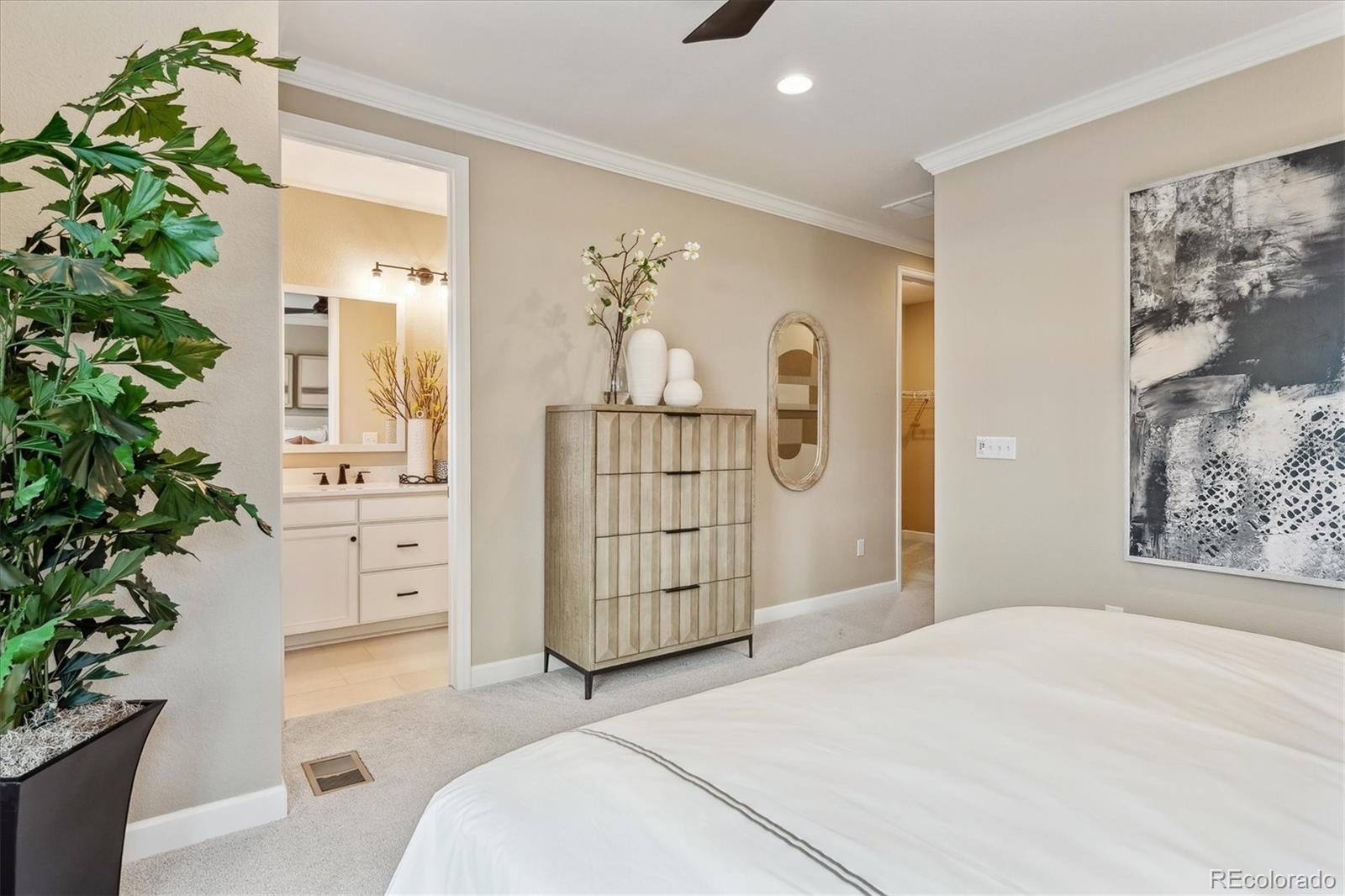 MLS Image #18 for 4588 s versailles street,aurora, Colorado