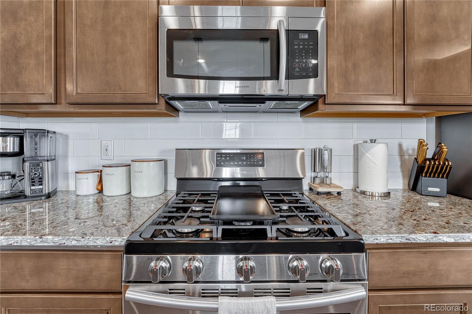 MLS Image #17 for 11926  norfolk court,commerce city, Colorado