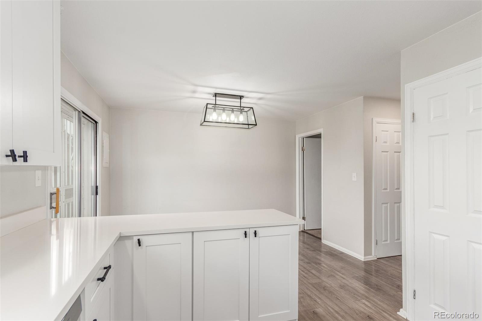 MLS Image #11 for 3667 w union avenue 2e,denver, Colorado