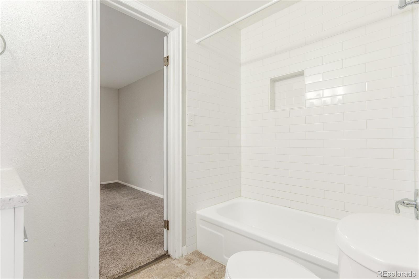 MLS Image #15 for 3667 w union avenue 2e,denver, Colorado