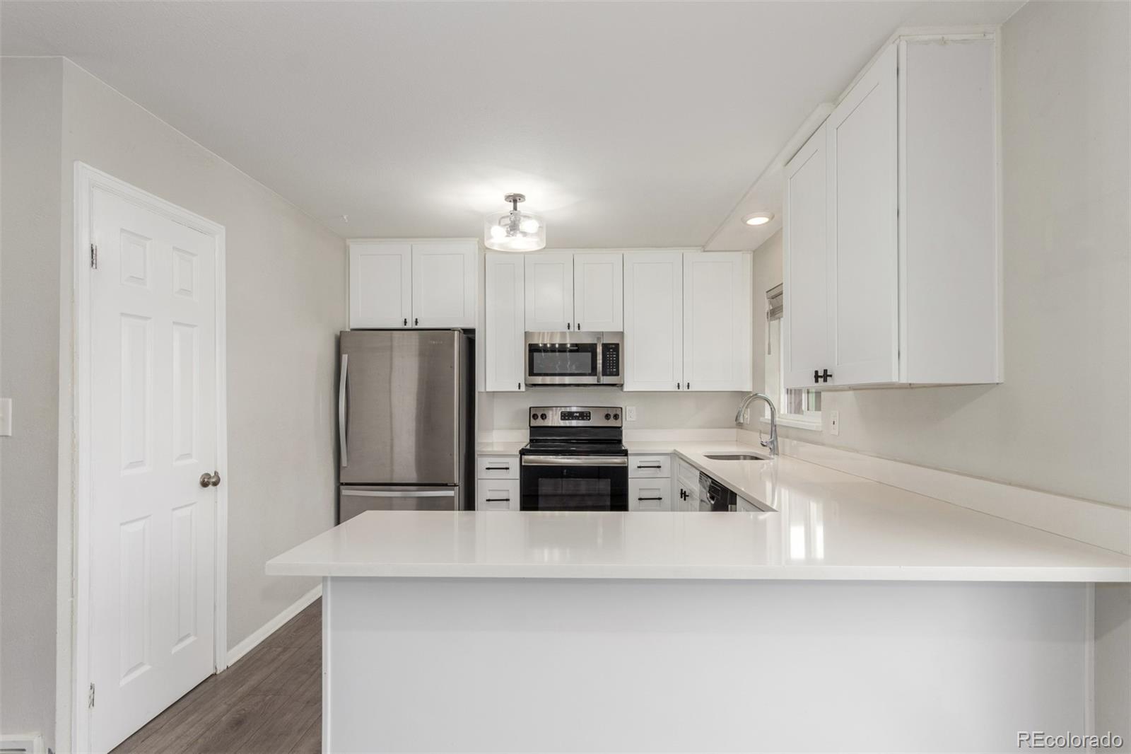 MLS Image #2 for 3667 w union avenue 2e,denver, Colorado