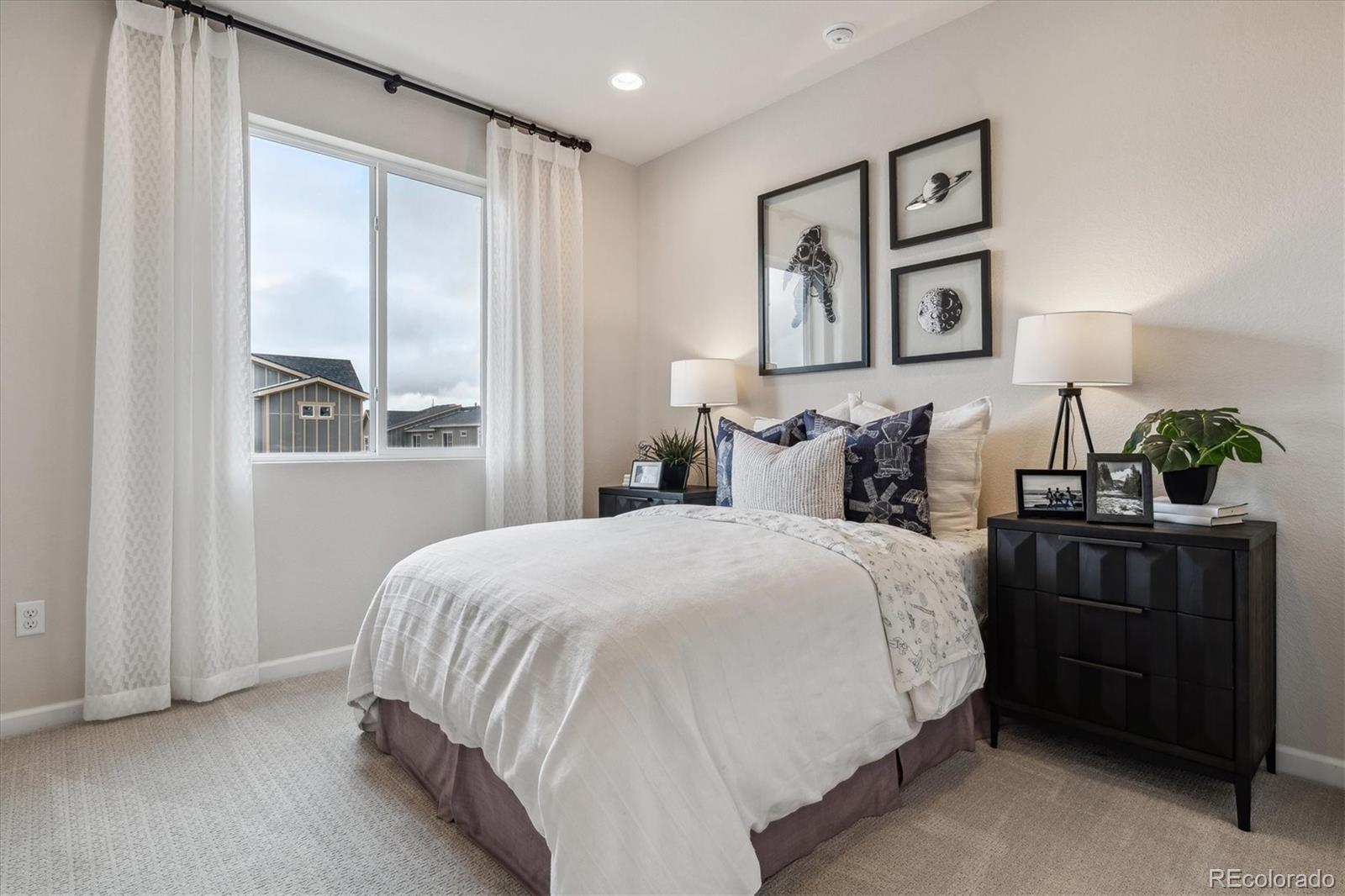 MLS Image #14 for 4588 s versailles street,aurora, Colorado