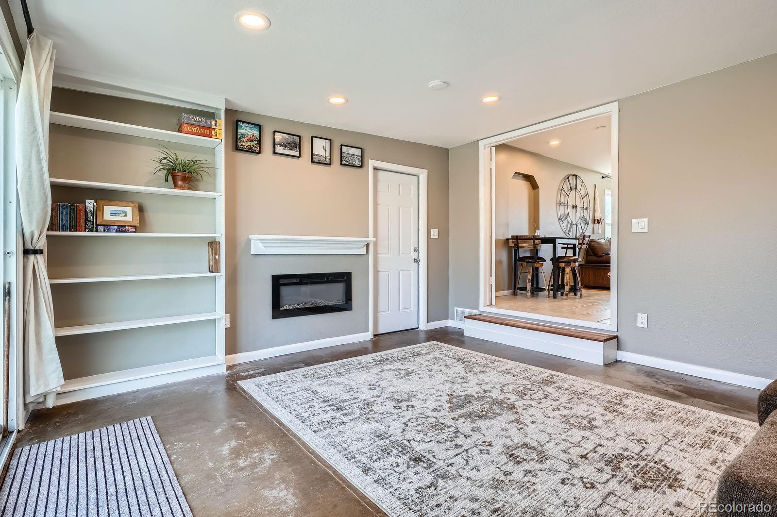 MLS Image #11 for 3250 s marion street,englewood, Colorado