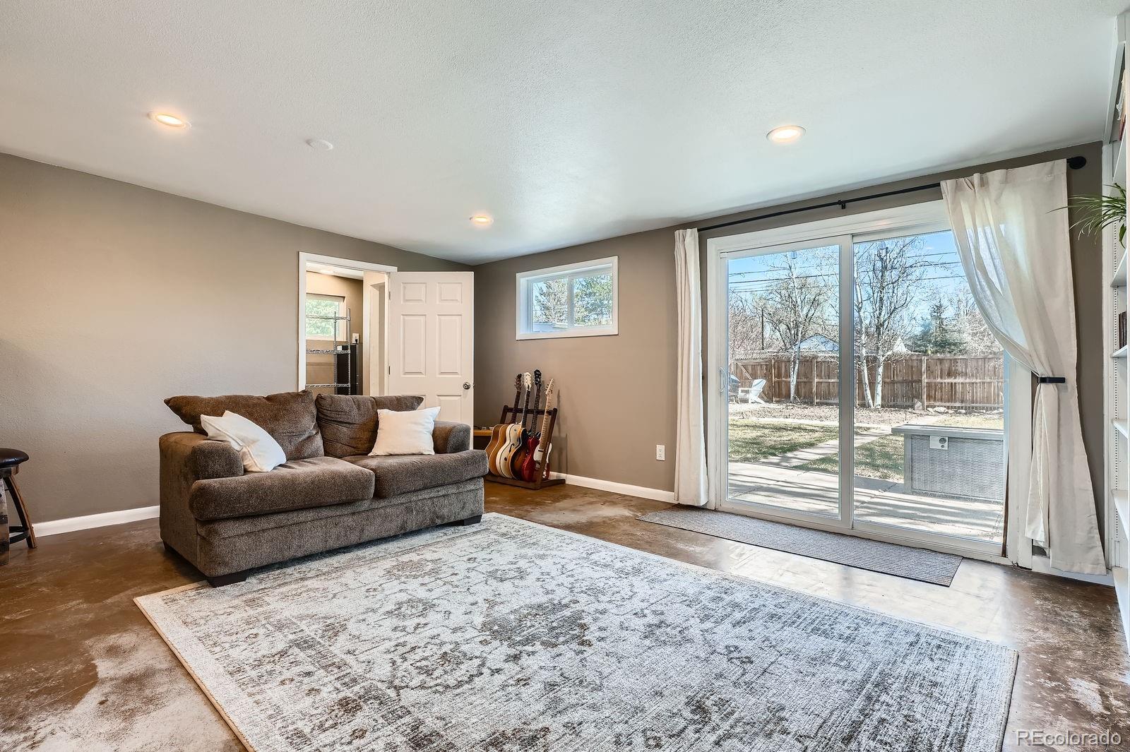 MLS Image #12 for 3250 s marion street,englewood, Colorado