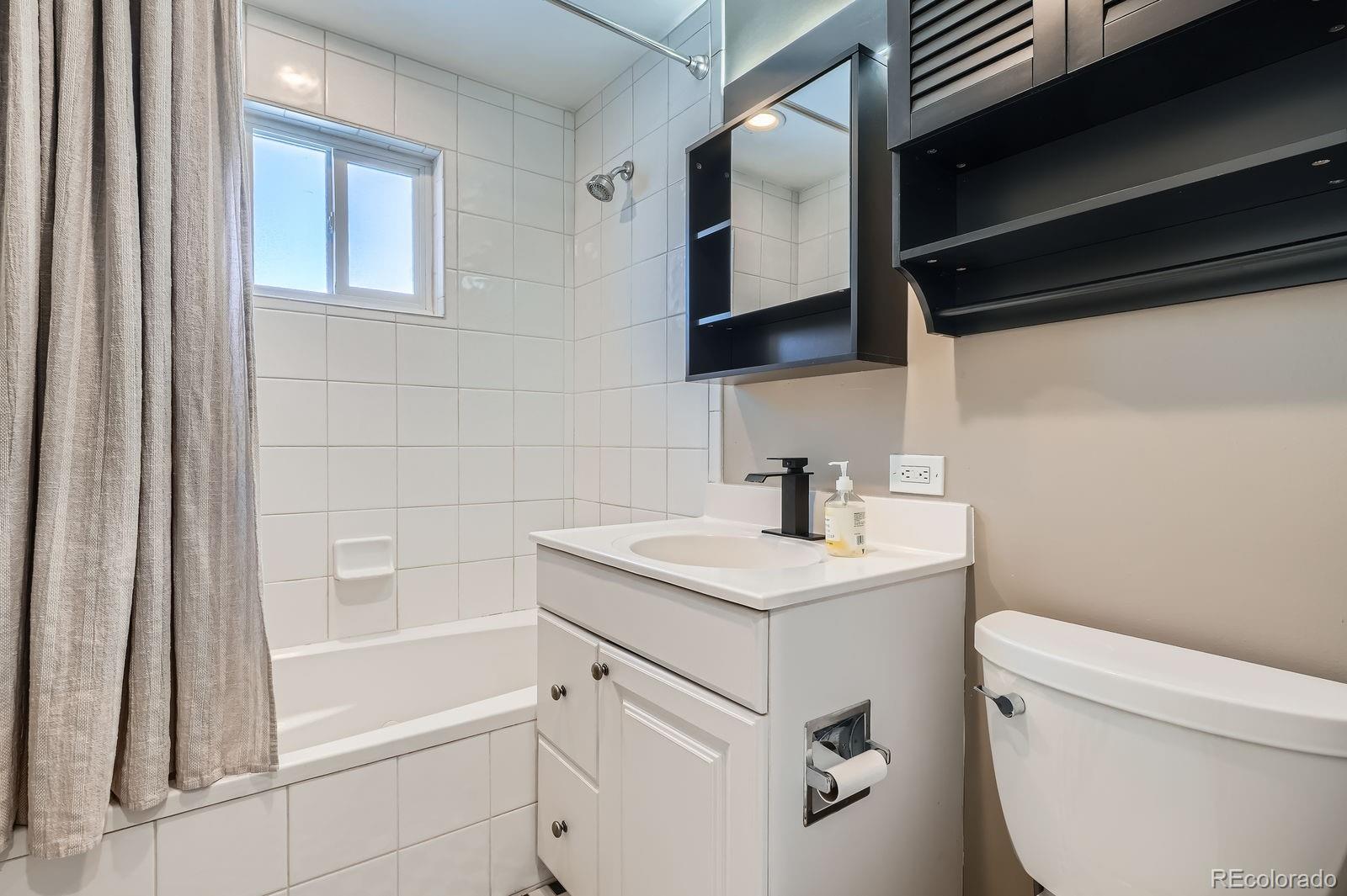 MLS Image #22 for 3250 s marion street,englewood, Colorado