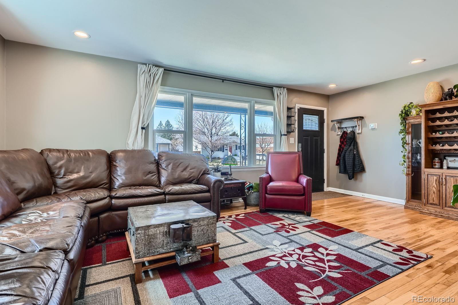 MLS Image #5 for 3250 s marion street,englewood, Colorado