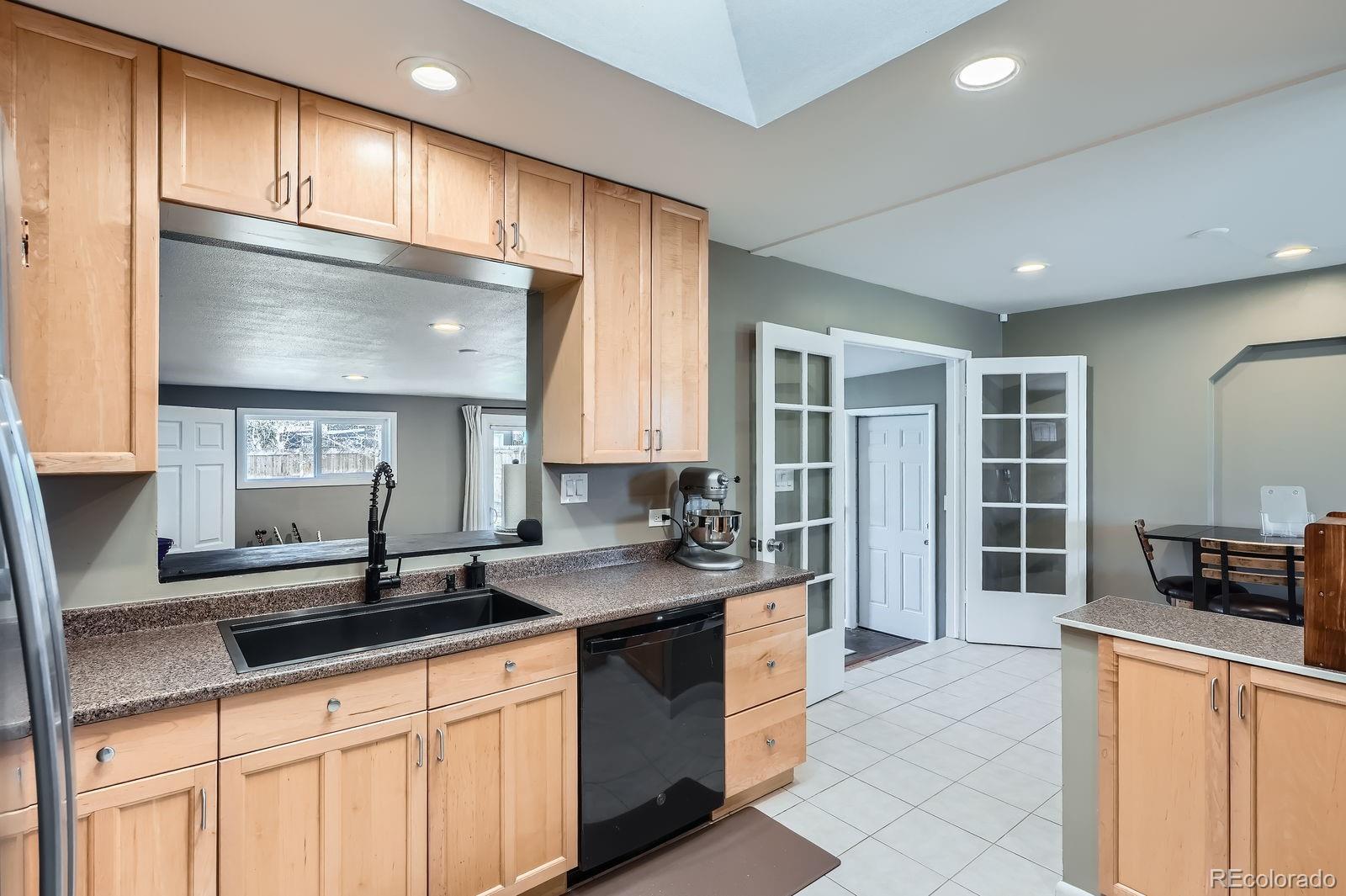 MLS Image #7 for 3250 s marion street,englewood, Colorado