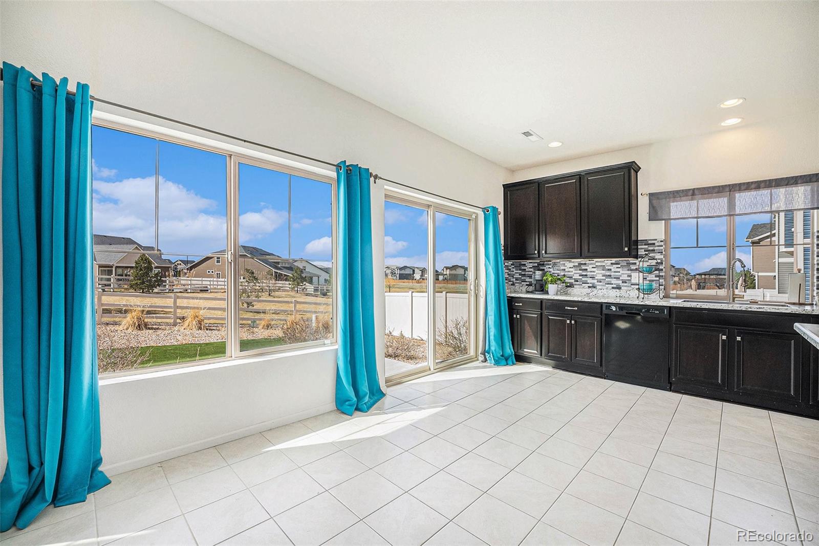 MLS Image #4 for 5325  ventura street,denver, Colorado