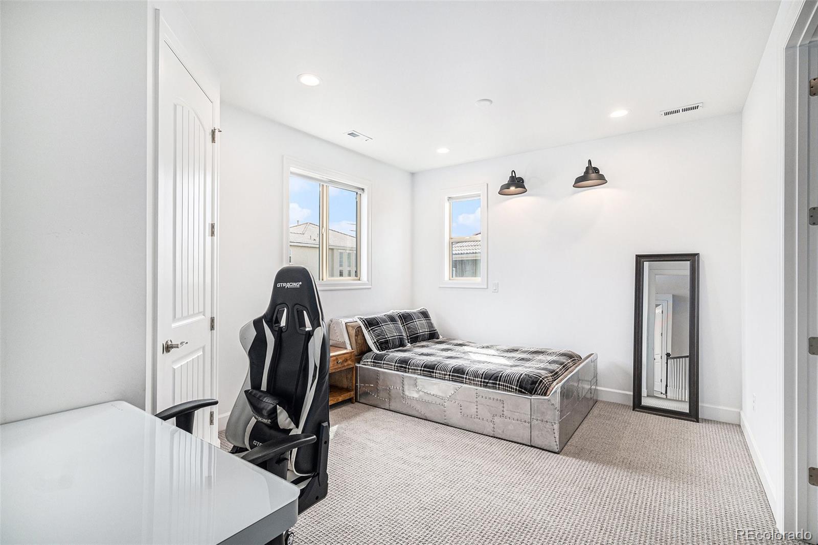 MLS Image #24 for 7033 e lake circle,centennial, Colorado