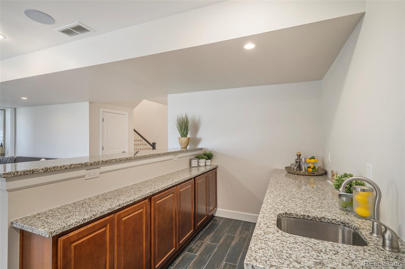 MLS Image #33 for 7033 e lake circle,centennial, Colorado