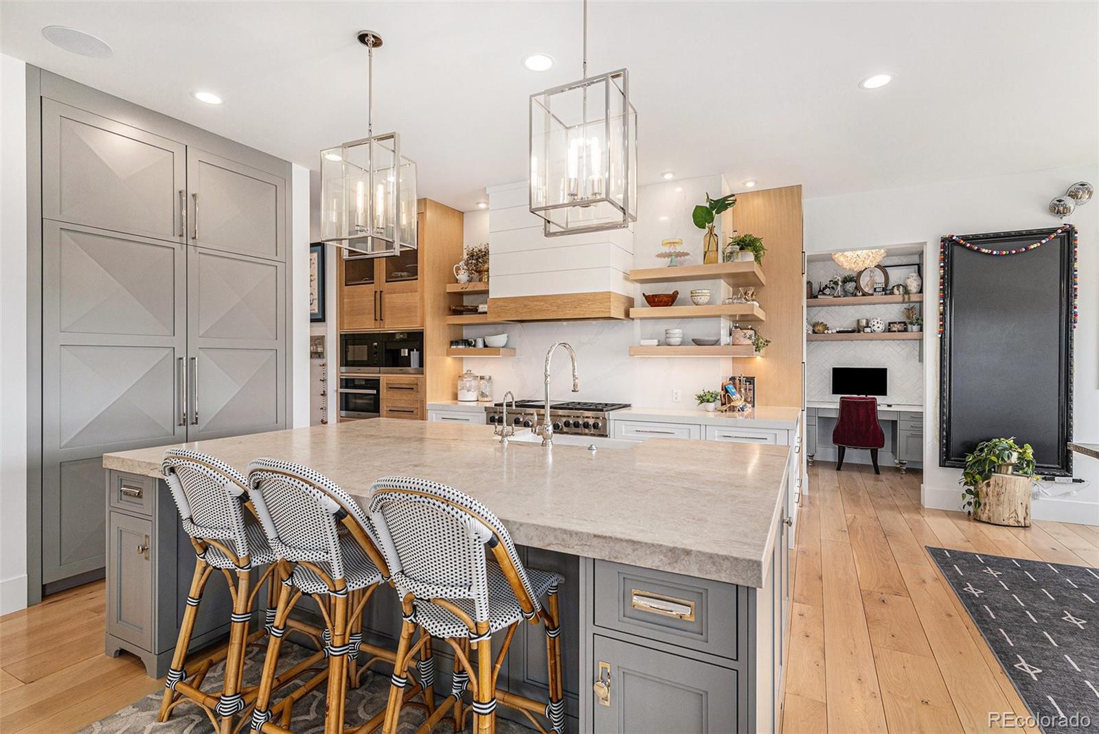 MLS Image #6 for 7033 e lake circle,centennial, Colorado