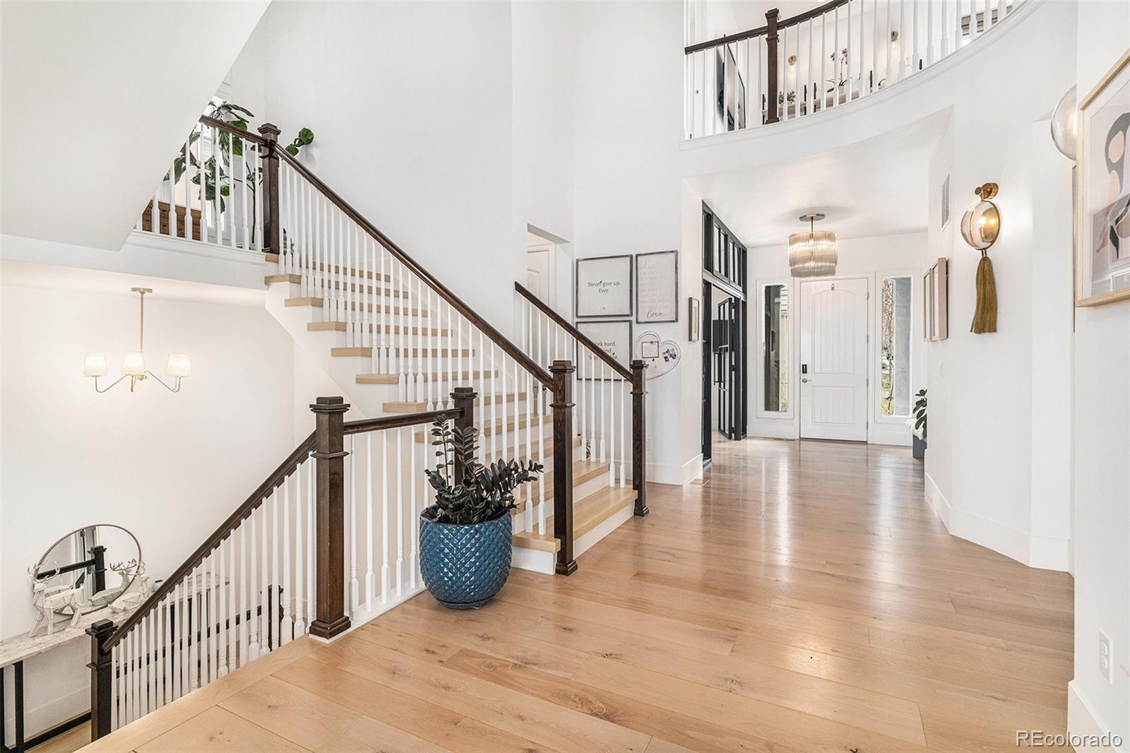 MLS Image #9 for 7033 e lake circle,centennial, Colorado