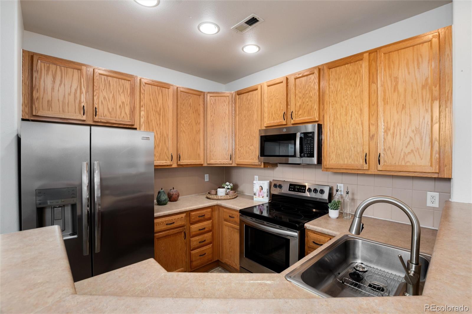 MLS Image #13 for 341  granby way a,aurora, Colorado