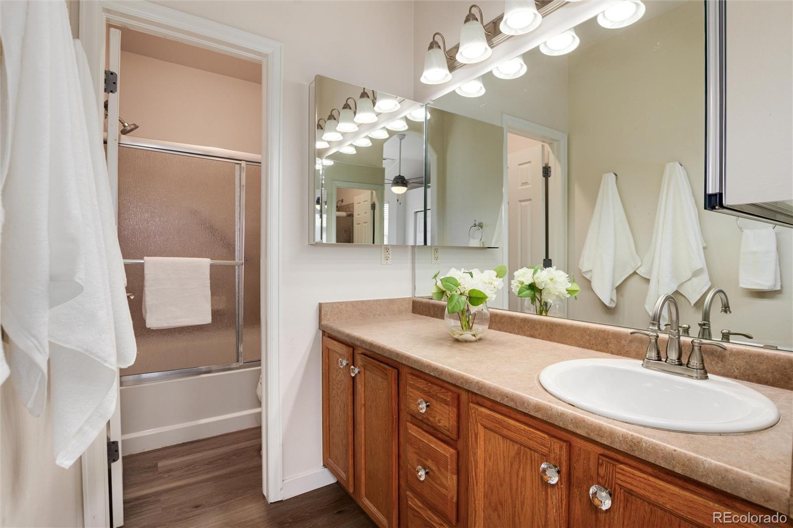 MLS Image #19 for 341  granby way a,aurora, Colorado