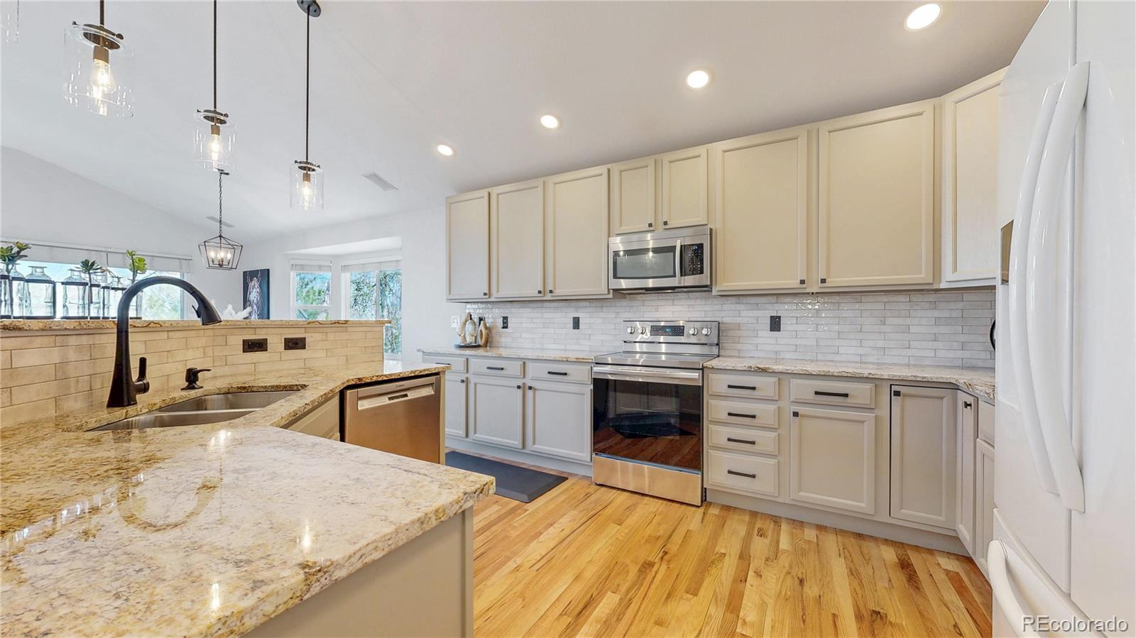 MLS Image #6 for 6226  quartz loop,arvada, Colorado