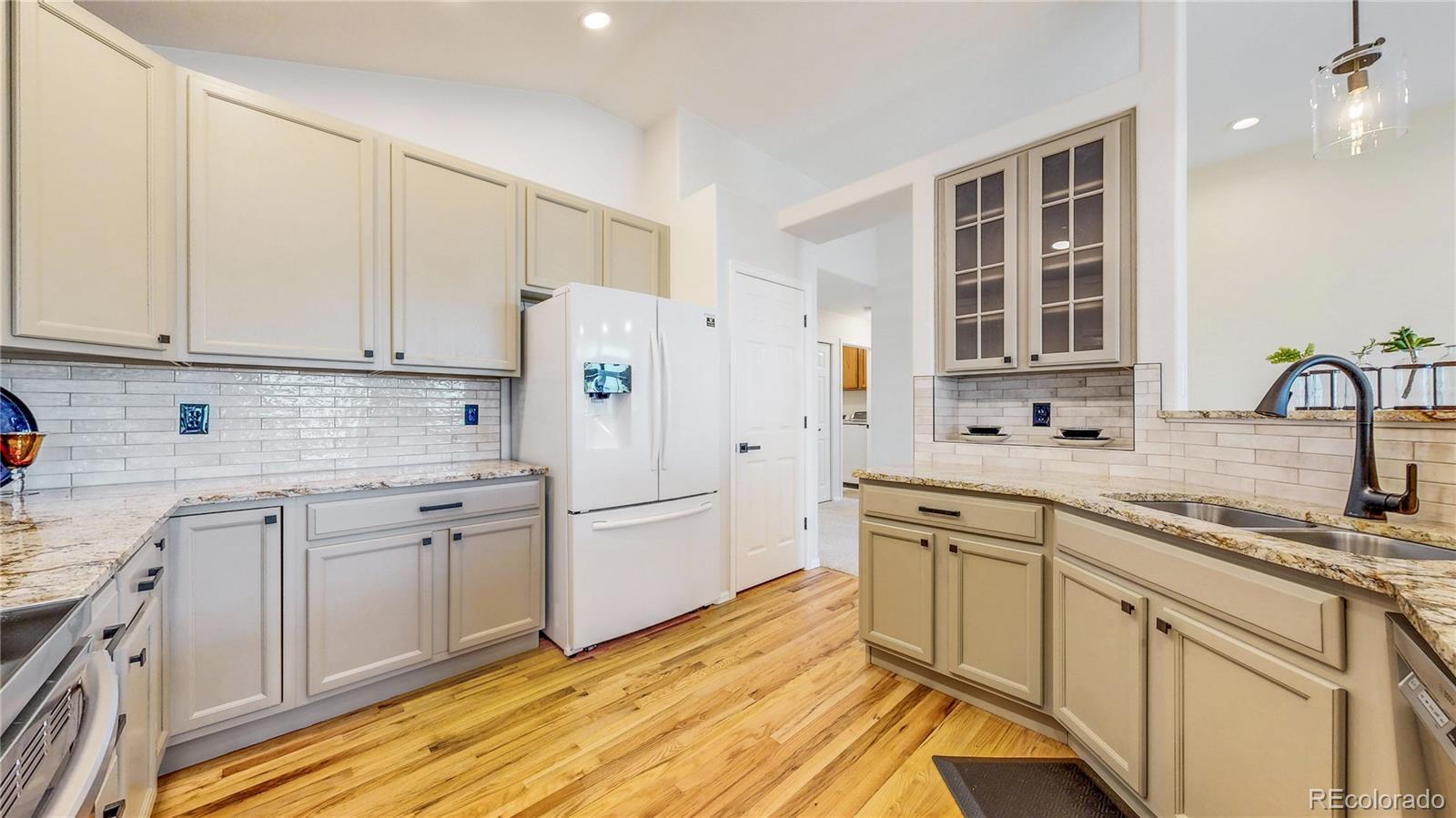 MLS Image #8 for 6226  quartz loop,arvada, Colorado