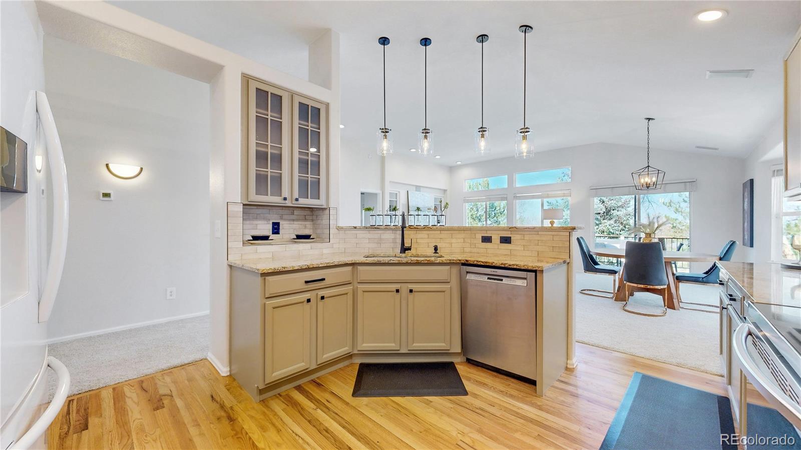 MLS Image #9 for 6226  quartz loop,arvada, Colorado